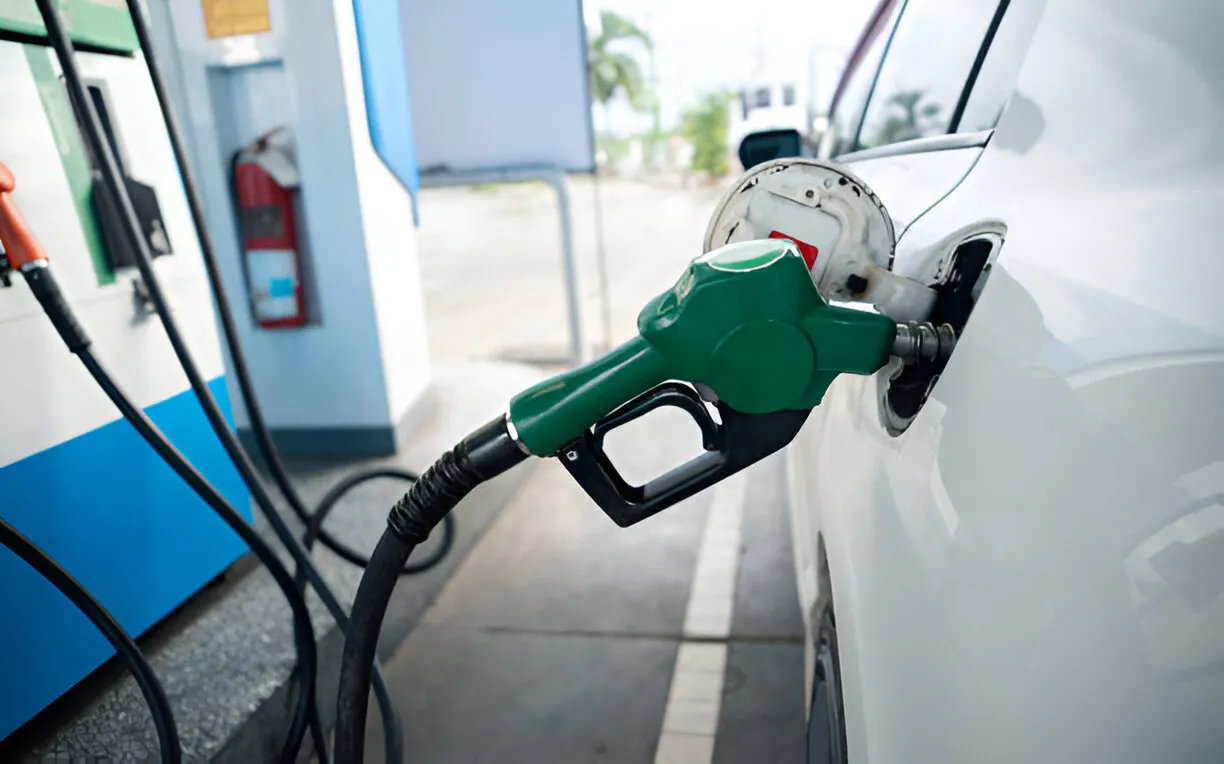 Samir Rescue Front Anticipates Fuel Prices to Hit 15 Dirhams per Liter Amid Middle East Tensions