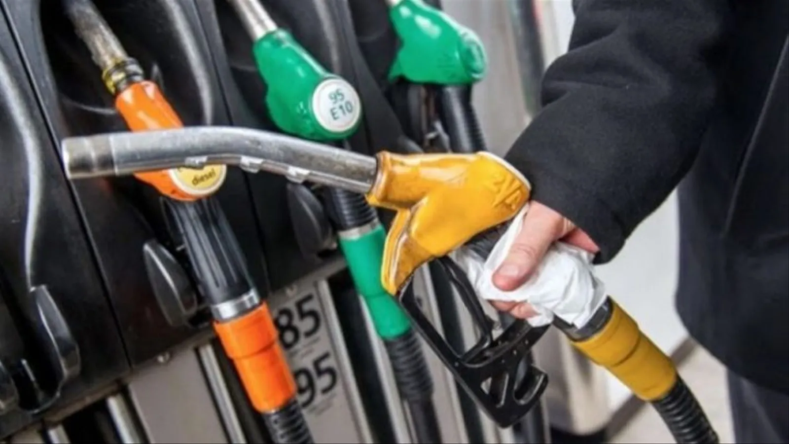 Middle East Conflict Triggers Fuel Price Surge in Morocco