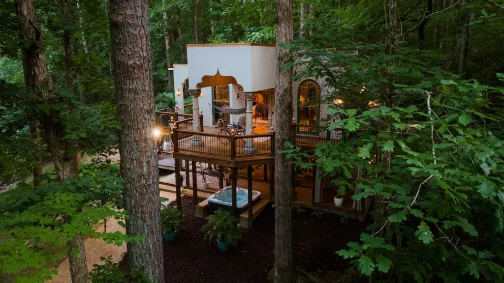 Experience Exotic Luxury at the Flying Carpet Moroccan Treehouse Featured on HGTV