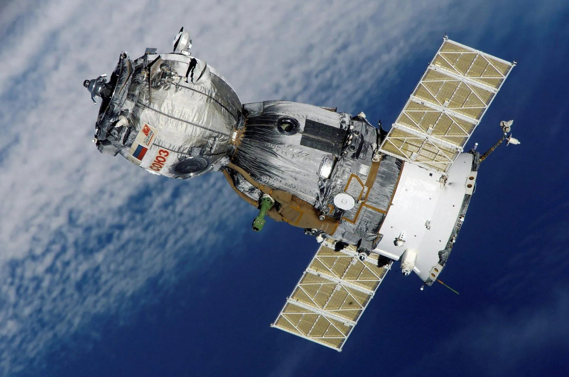 GeeSpace Strengthens Presence in North Africa with Strategic Partnerships in Algeria and Morocco