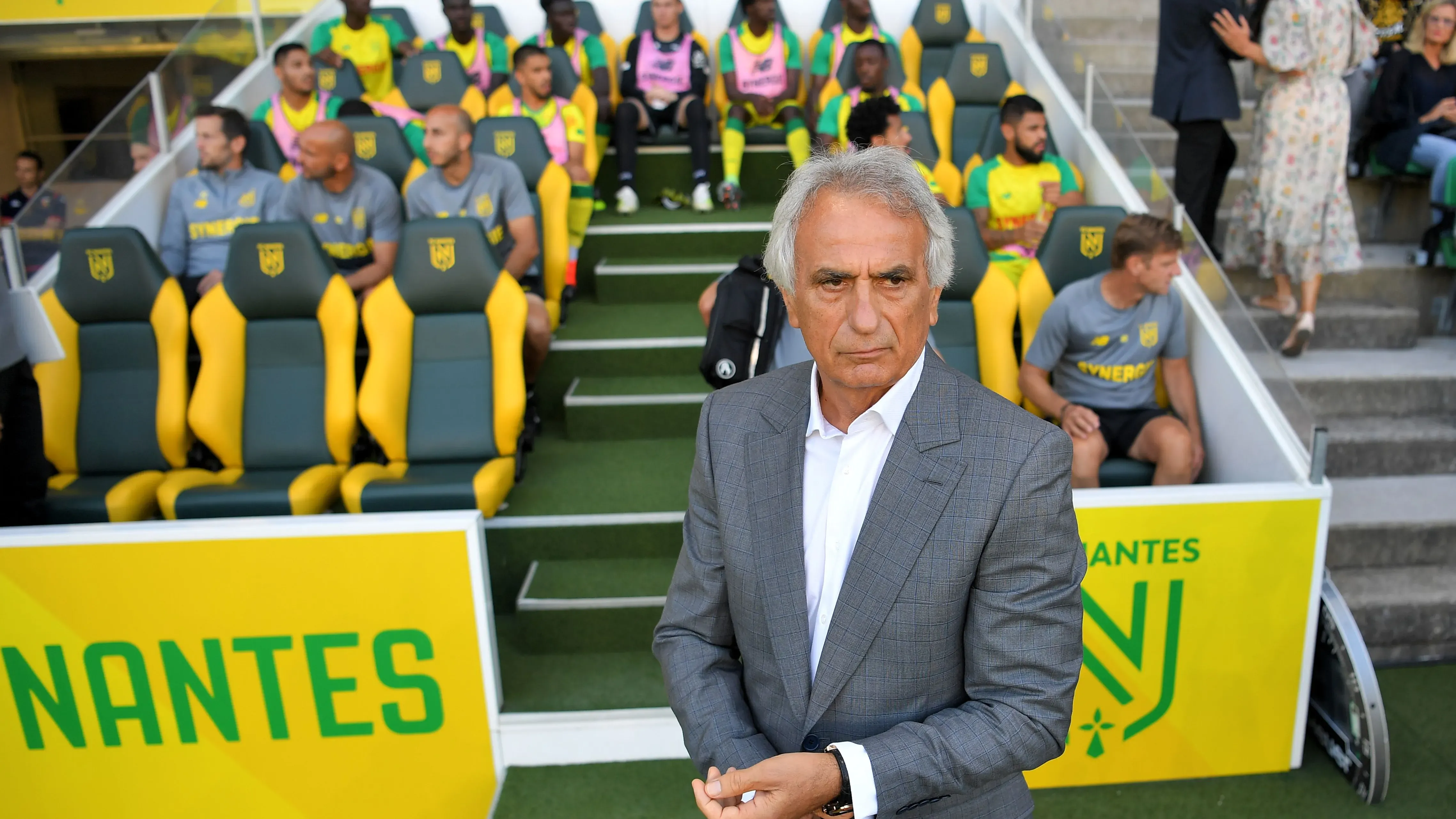 Vahid Halilhodzic Returns to Coaching: Aiming to Rescue Nantes from Relegation