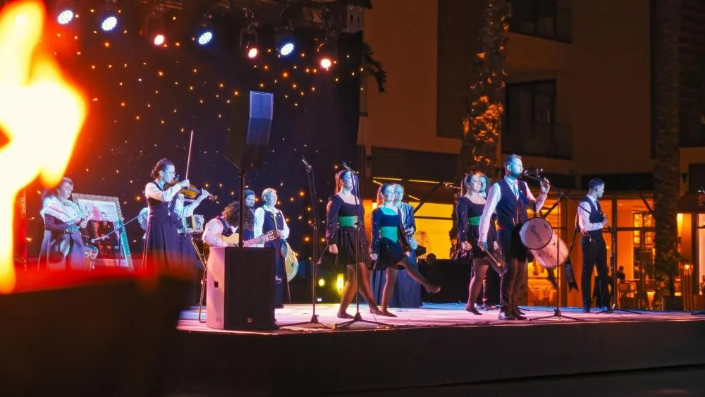 Exploring the Global Reach of Provençal Culture: A Night to Remember