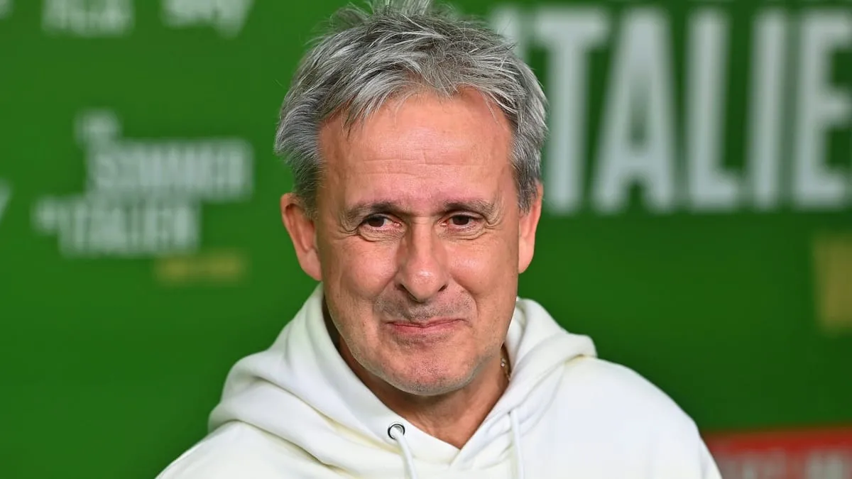 Pierre Littbarski Backs Coach Lukas Kwasniok in 1. FC Köln's Fight for Survival