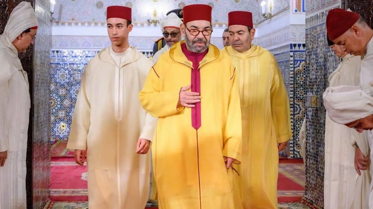 King Mohammed VI Celebrates Eid Al-Fitr at Ahl Fès Mosque in Rabat