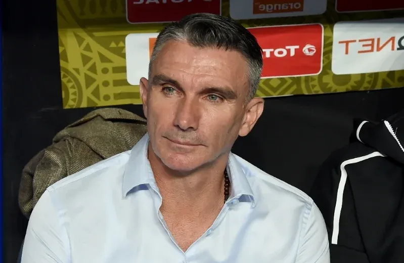 Wydad de Casablanca Set to Appoint Patrice Carteron as New Head Coach