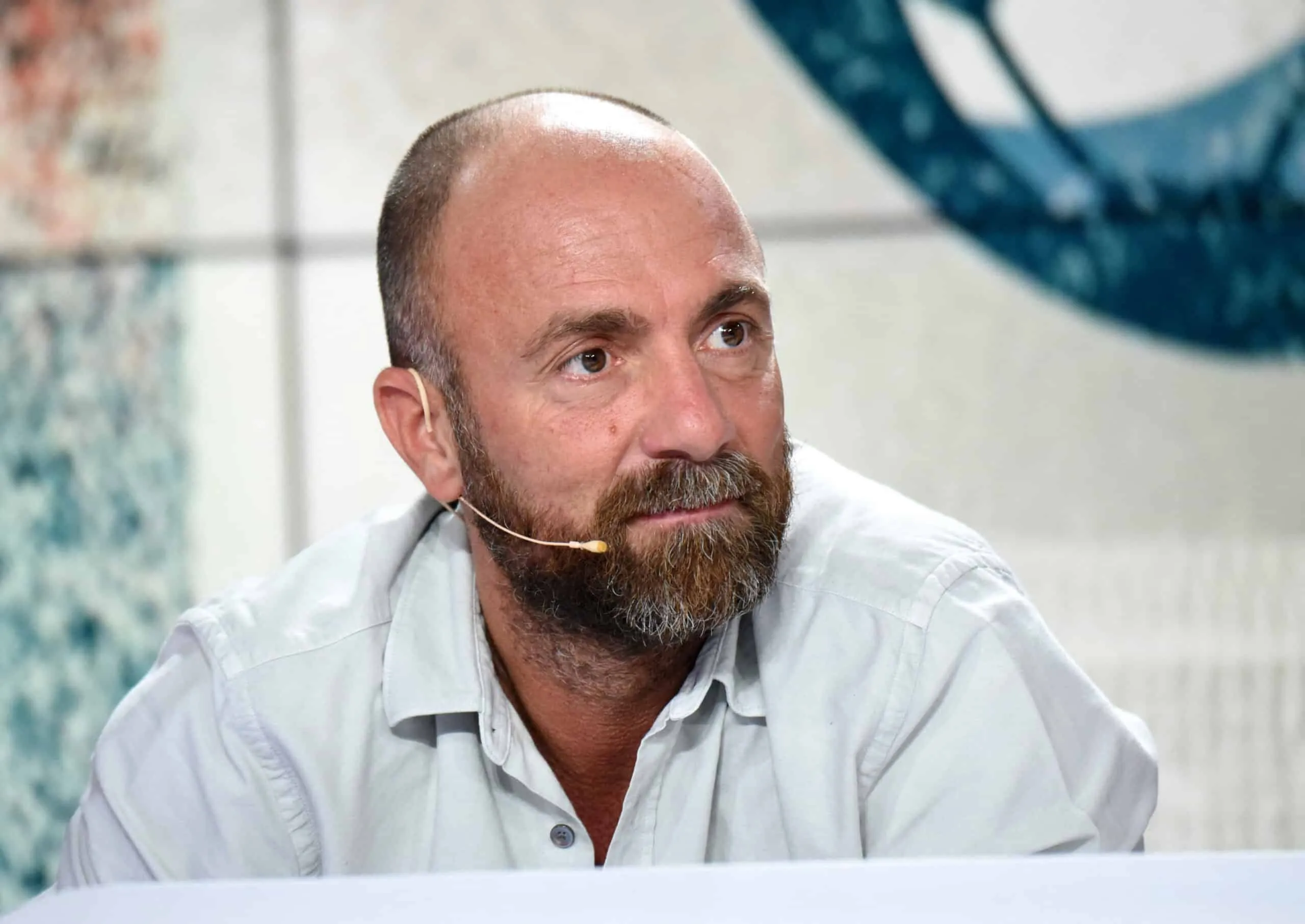 Christophe Dugarry's Enchanting Life in Morocco: A Haven of Peace