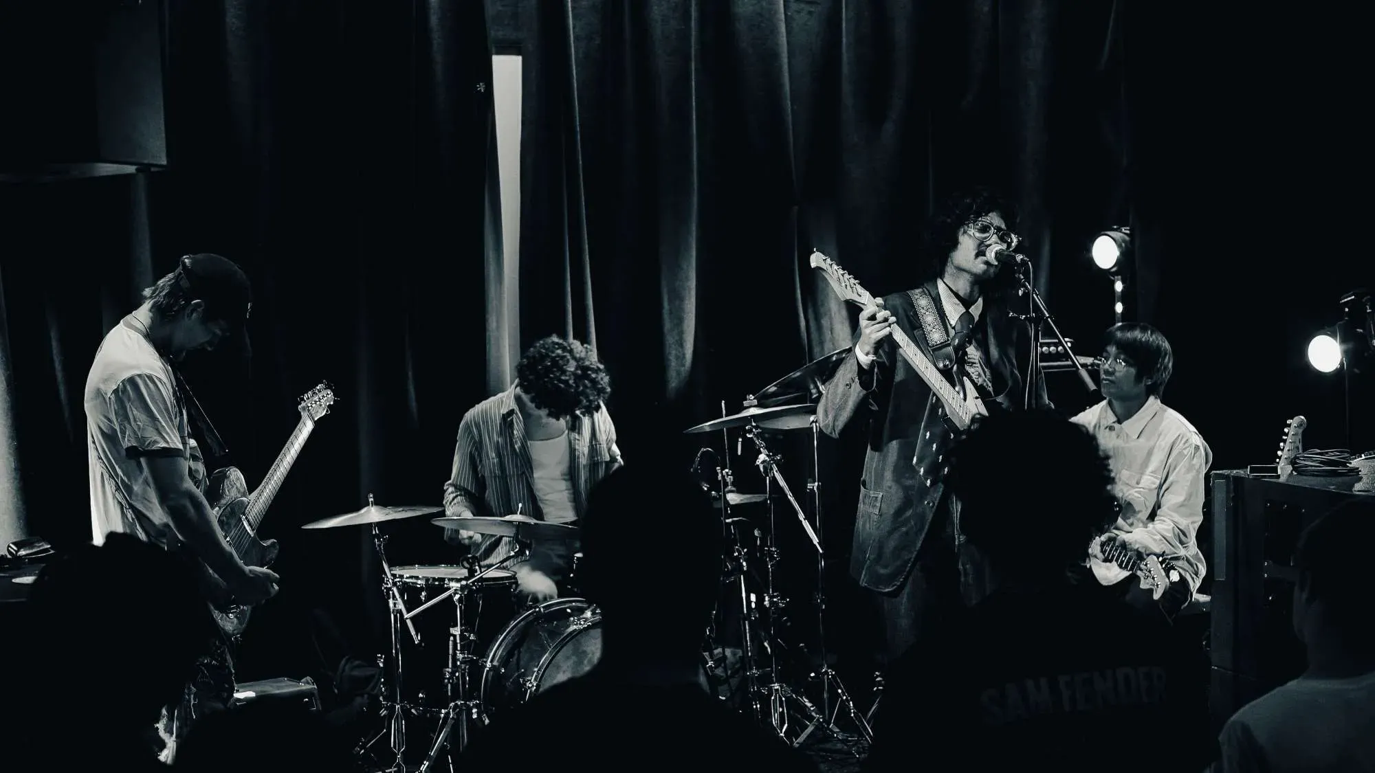 Argo & The Violet Queens Unveil Their Unique Sound with 'Casablanca'
