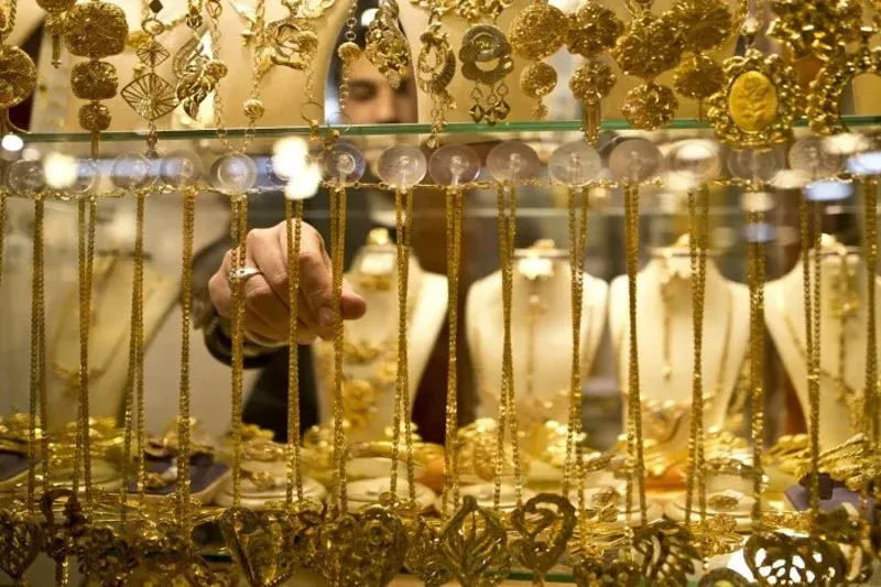 Recent Fluctuations in Gold Prices Amid Middle East Tensions: Insights from Moroccan Jewelers