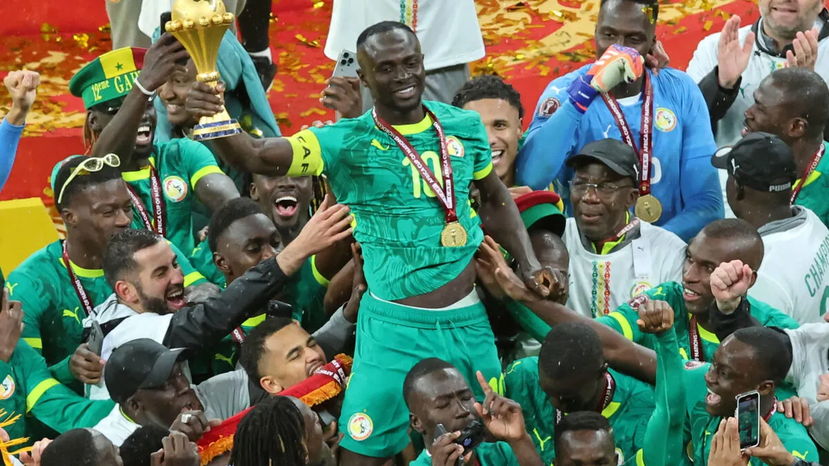 Moroccan Lawyer Threatens Legal Action Over Trophy Display at Stade de France