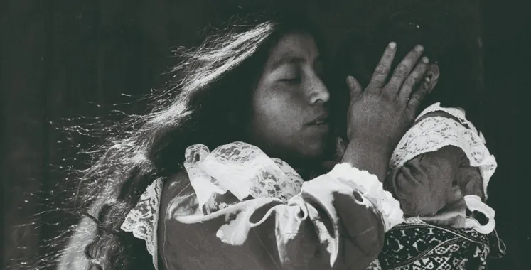 Exploring 'Mujer' by Mariana Yampolsky at the Cervantes Institute in Rabat