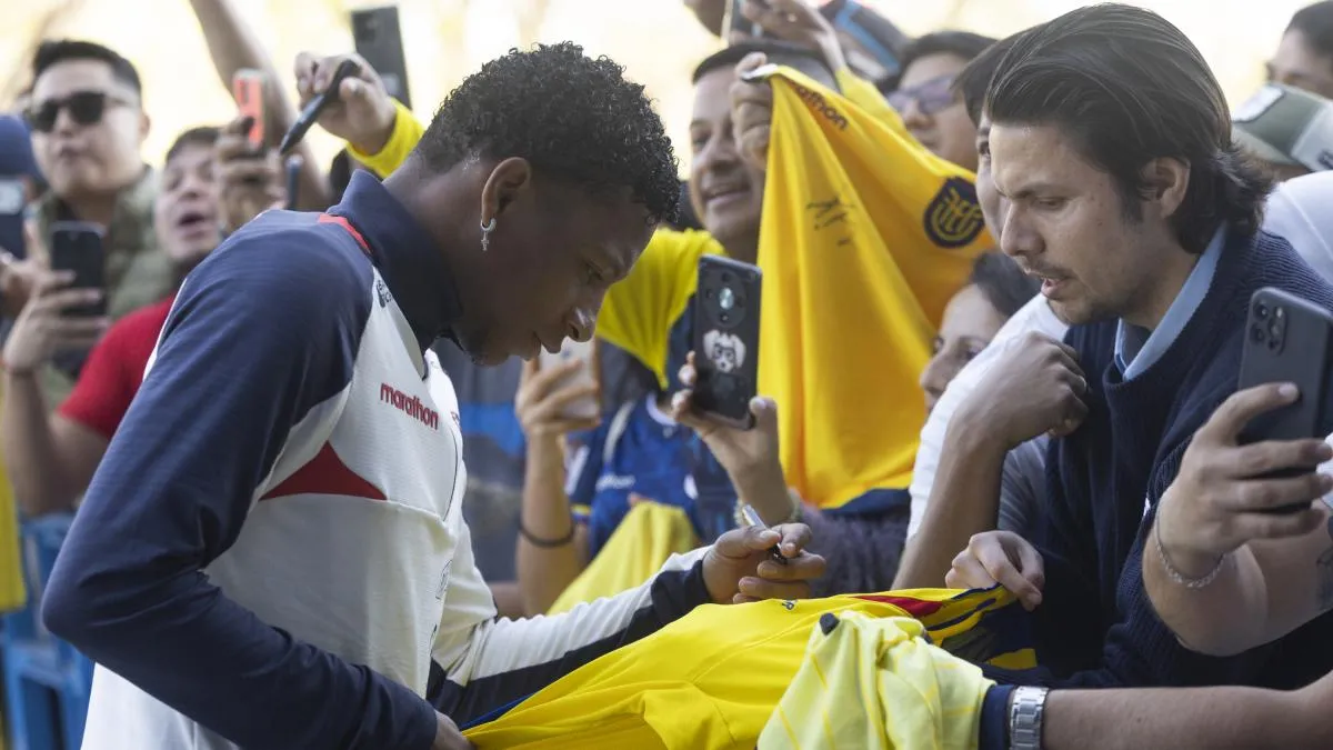 Ecuador's National Team Gears Up for Friendly Match Against Morocco in Madrid
