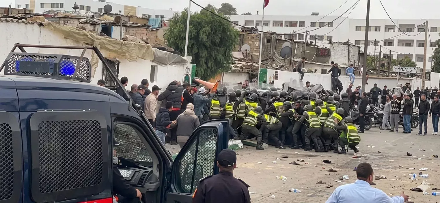 Tensions Erupt in Aïn Borja as Authorities Enforce Demolition Orders
