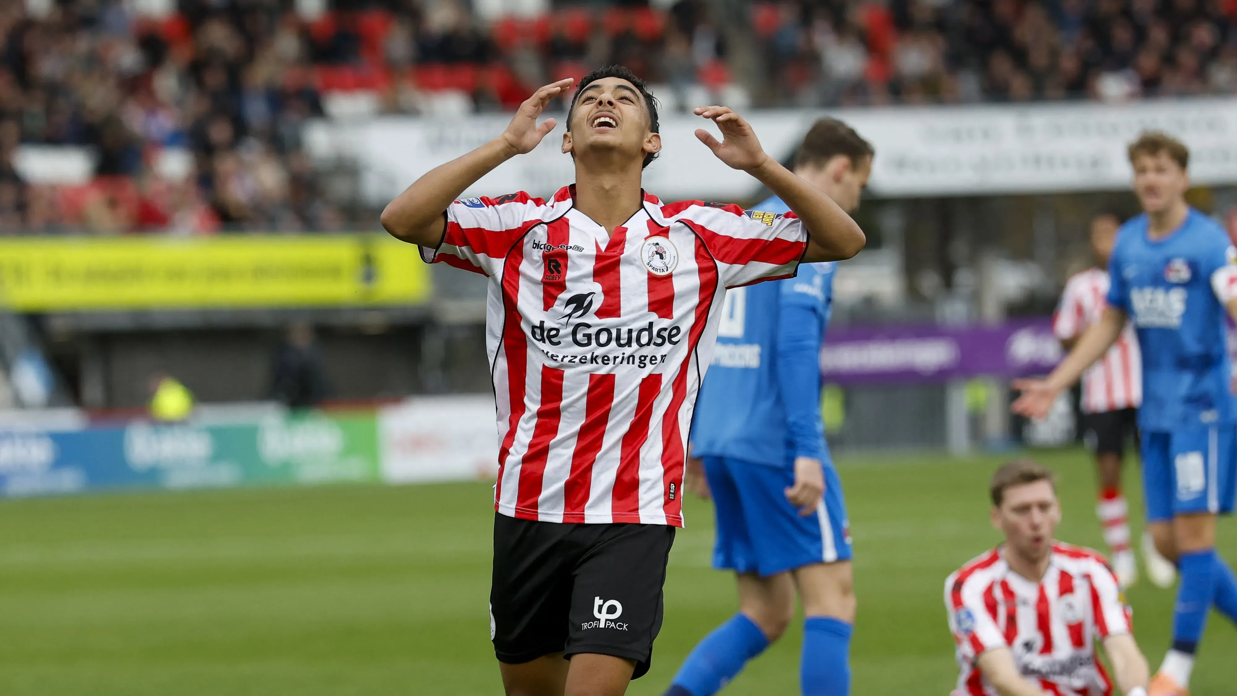 Dutch Star Opens Up: Morocco Has Not Contacted Me, But All Options Are Open