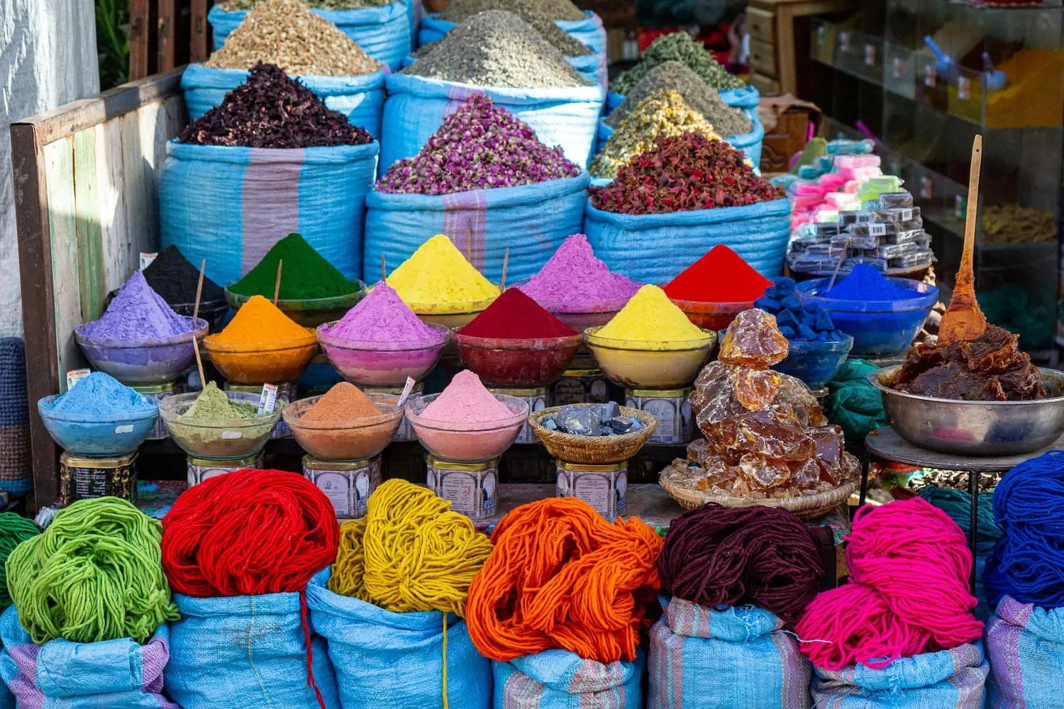 Exploring the Vibrant Medinas of Morocco: A Journey Through History and Culture
