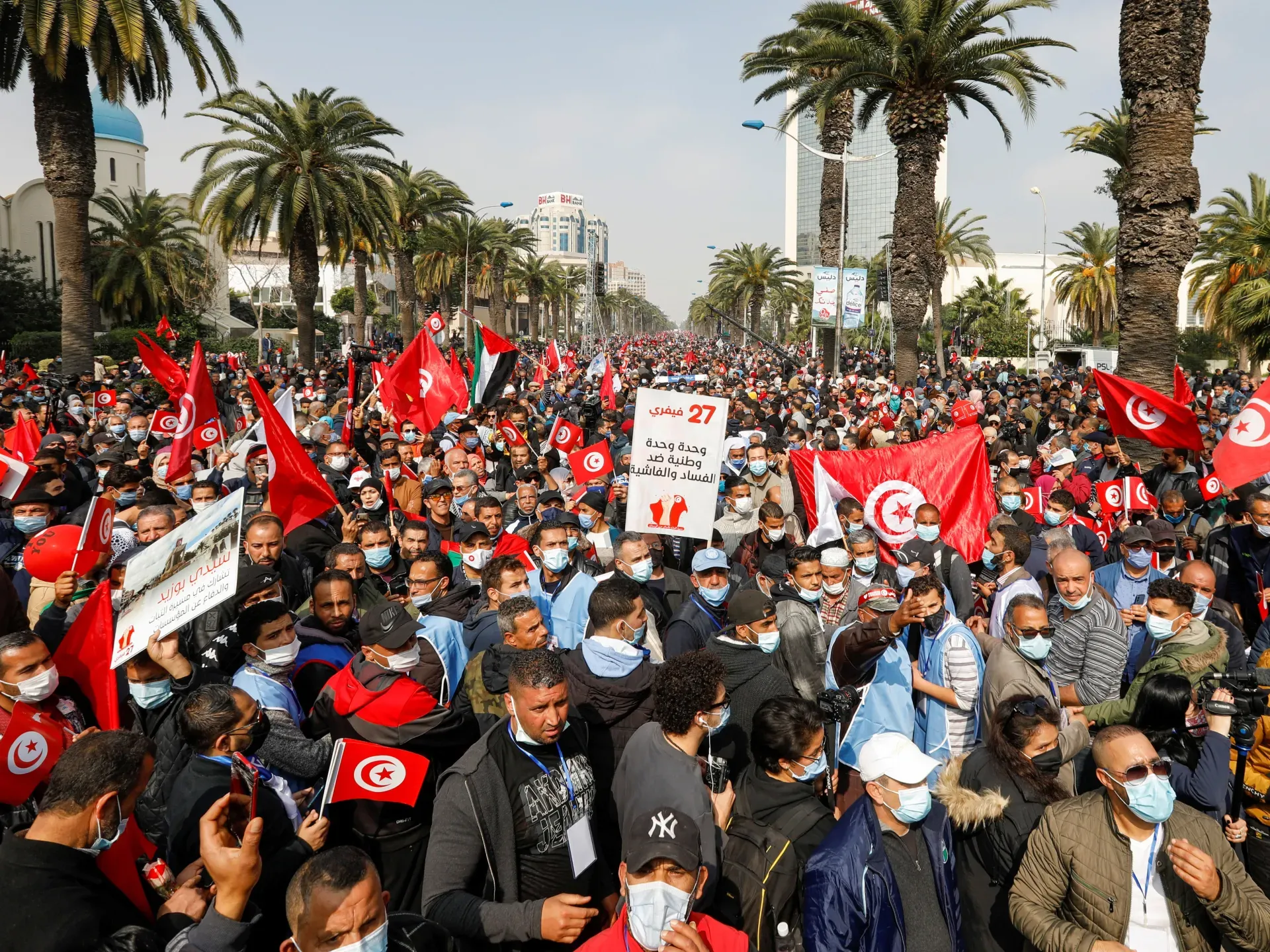 Islamists and the Practice of Governance in Morocco and Tunisia: A Comparative Study