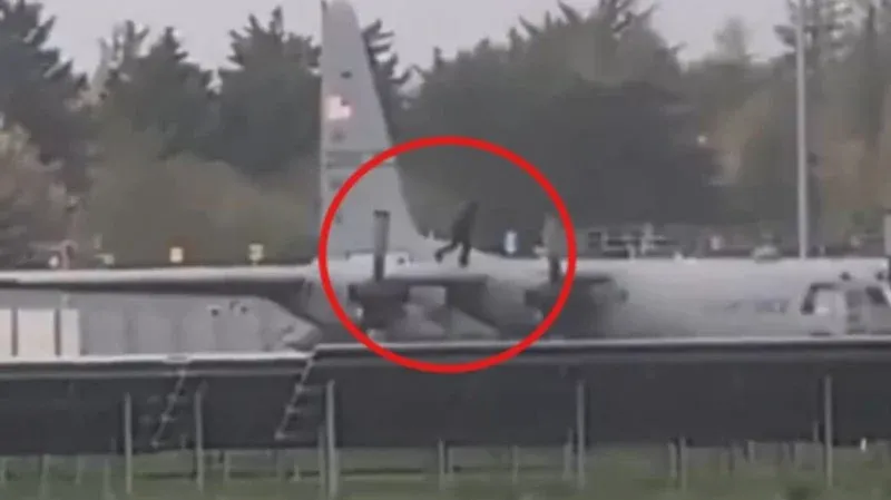 Extraordinary Incident: Man Attacks US Hercules Plane with Axe at Shannon Airport