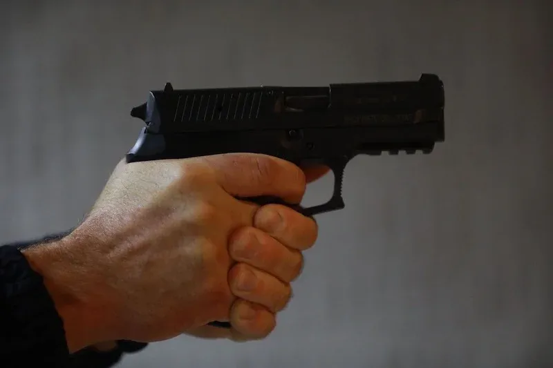 Warning Shot Fired to Apprehend Delinquent in Settat
