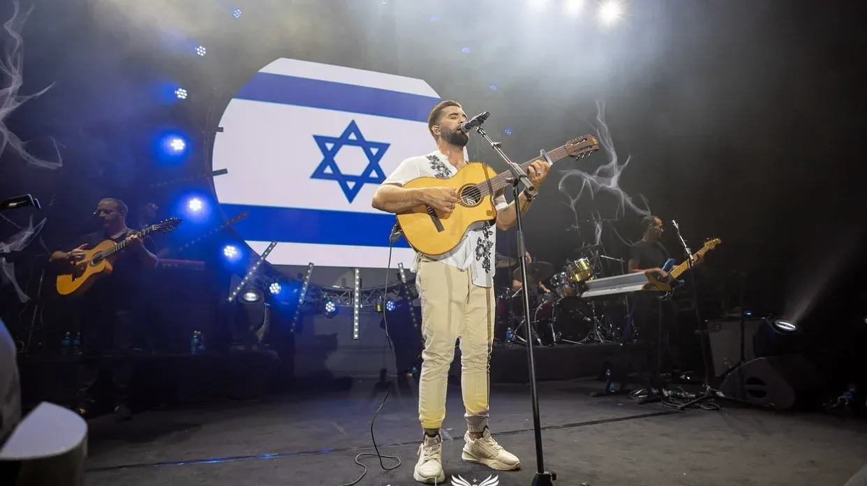 Moroccan Movement Calls for Boycott of Kendji Girac Concerts in Major Cities