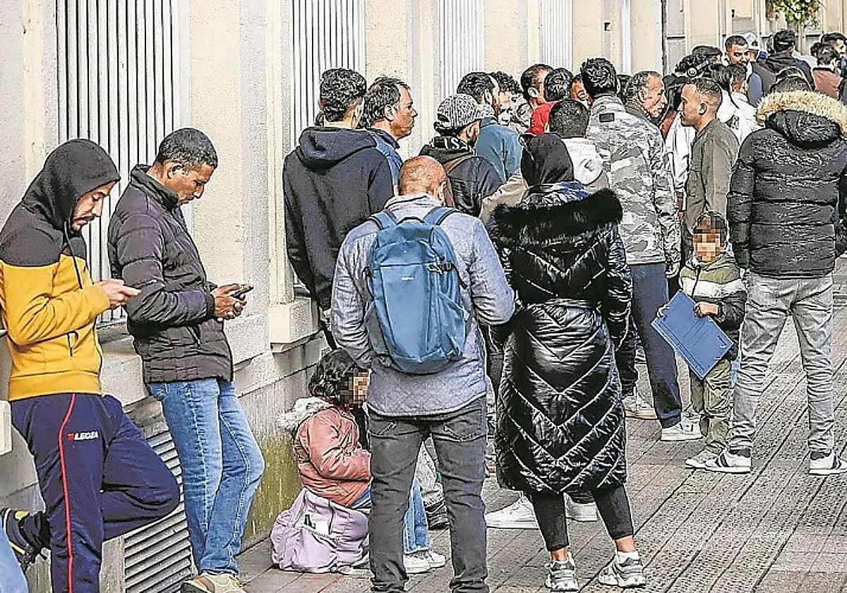 Spain Launches Extraordinary Immigrant Regularization Process to Alleviate Administrative Burdens