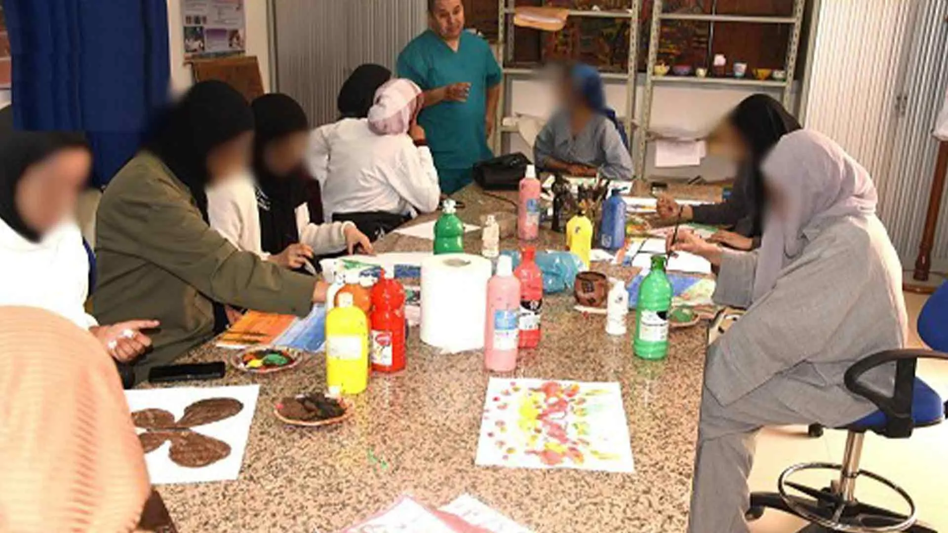 Marrakech Celebrates World Art Day with Therapeutic Creativity