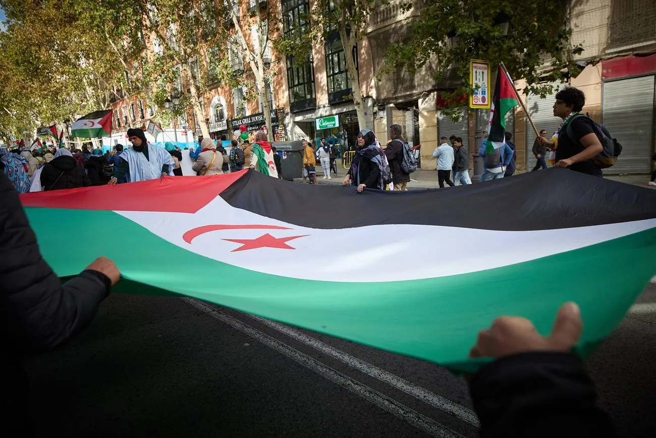 Debate Over Extraordinary Regularization in Spain: Exclusion of Stateless Sahrawis Sparks Controversy