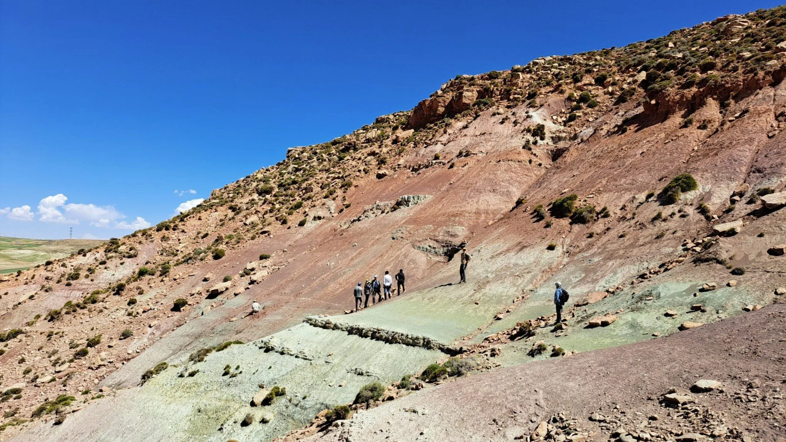 Groundbreaking Discovery of Ancient Lizard Footprints in Morocco