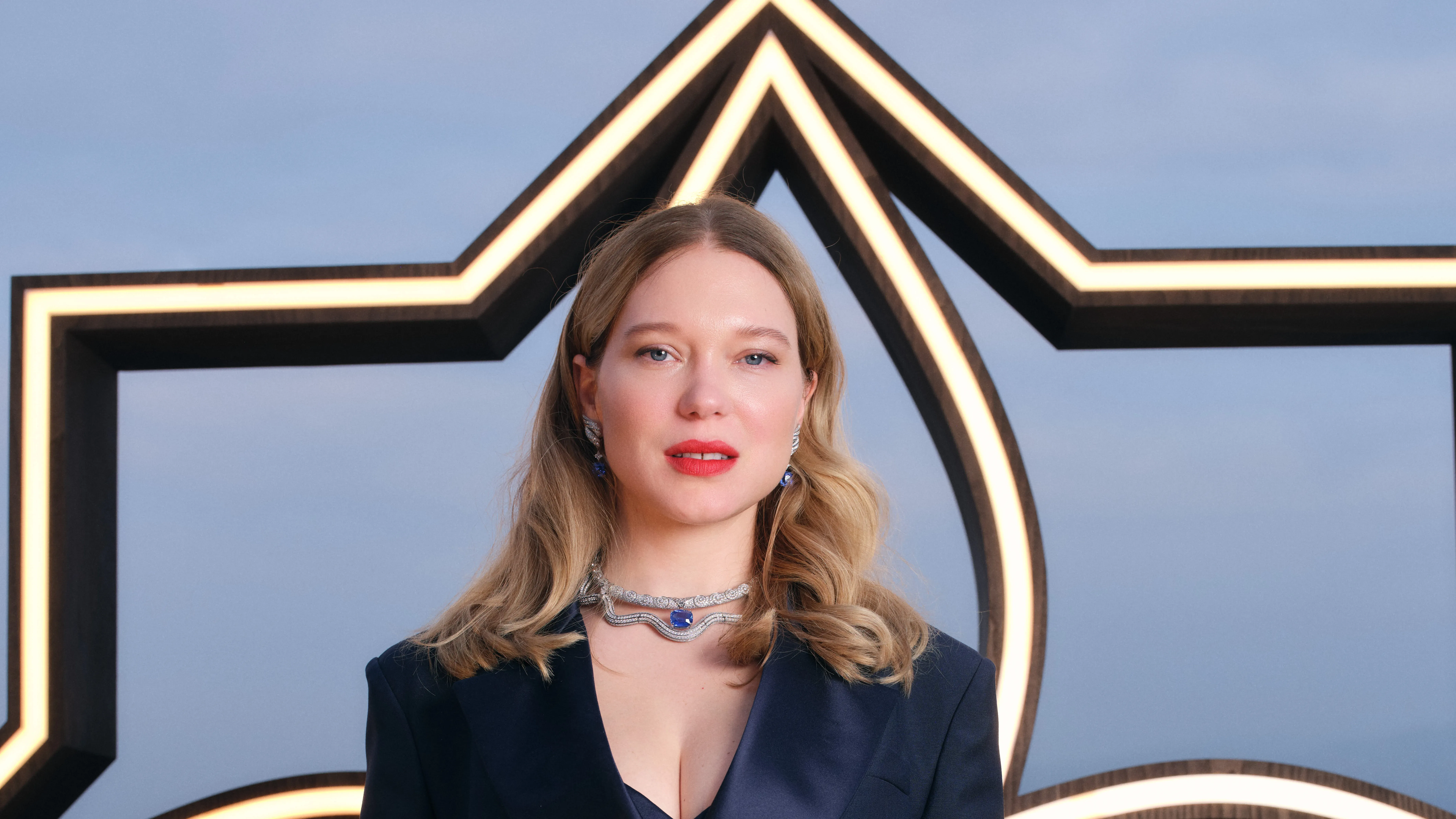 Léa Seydoux's Glamorous Journey: Unveiling Beauty Secrets and the Mythica Collection
