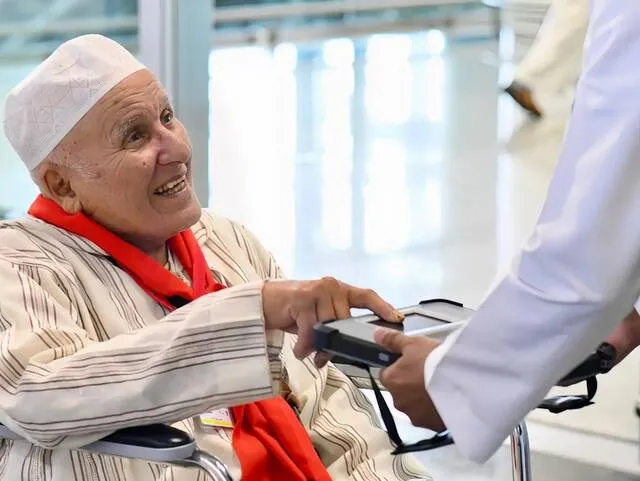 First Moroccan Pilgrims Arrive in Medina for Hajj