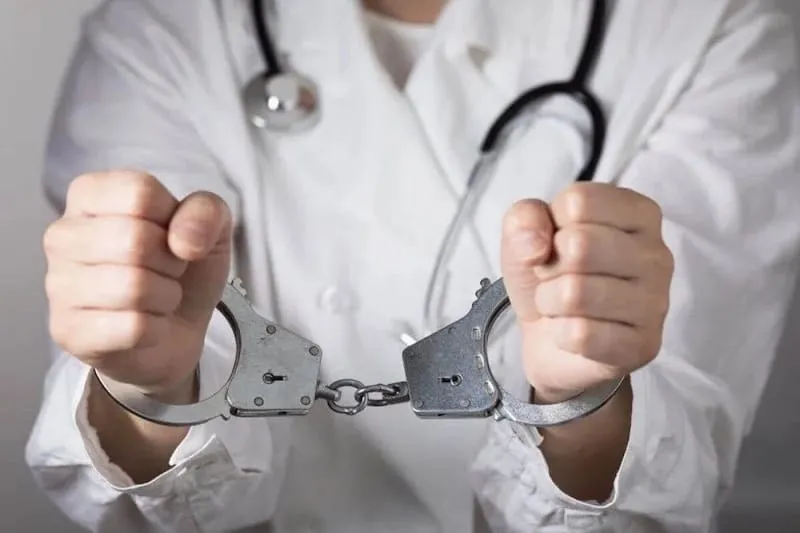 Pharmacist Arrested in Marrakech for Illegally Distributing Controlled Medications