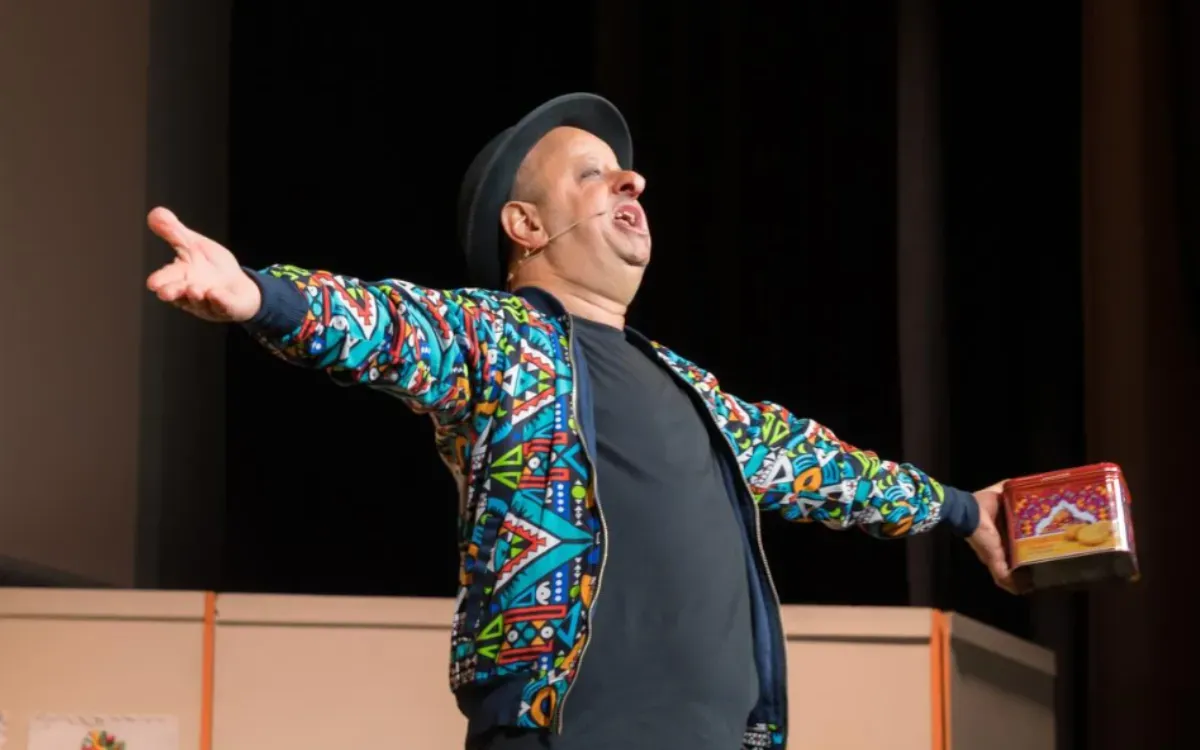 Booder Returns to Morocco with His New Show Addressing School and Bullying