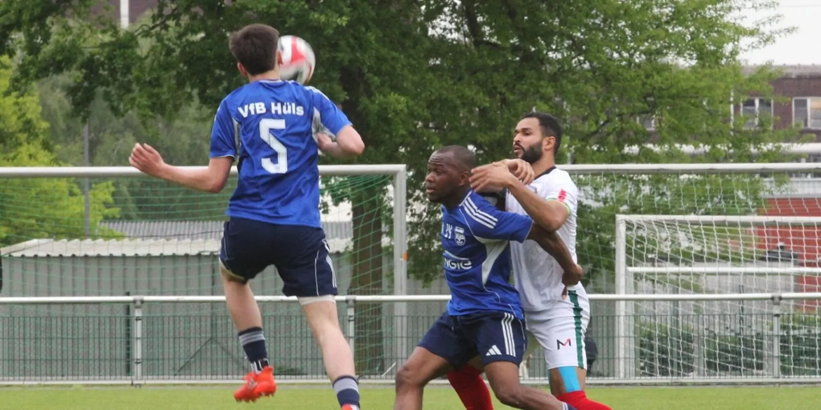 VfB Hüls Secures District League with 3:1 Victory Over FC Marokko Herne