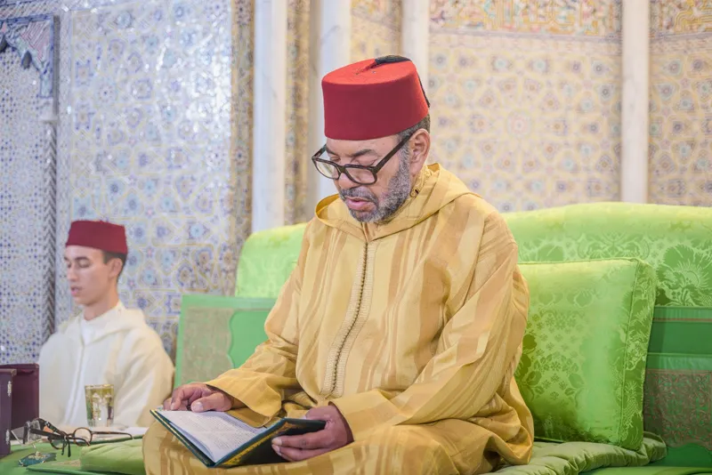 King Mohammed VI Encourages Moroccan Pilgrims to Uphold Islamic Values