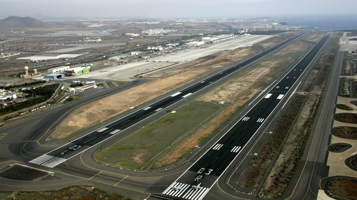 Flight Diverts to Gran Canaria Due to Electrical Failure in Patient Support System