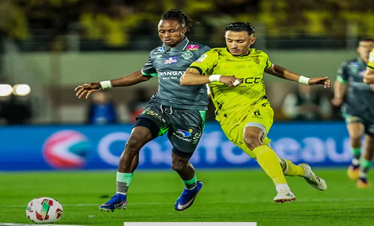 Raja SC Claims Top Spot in Professional League After Victory Over FUS