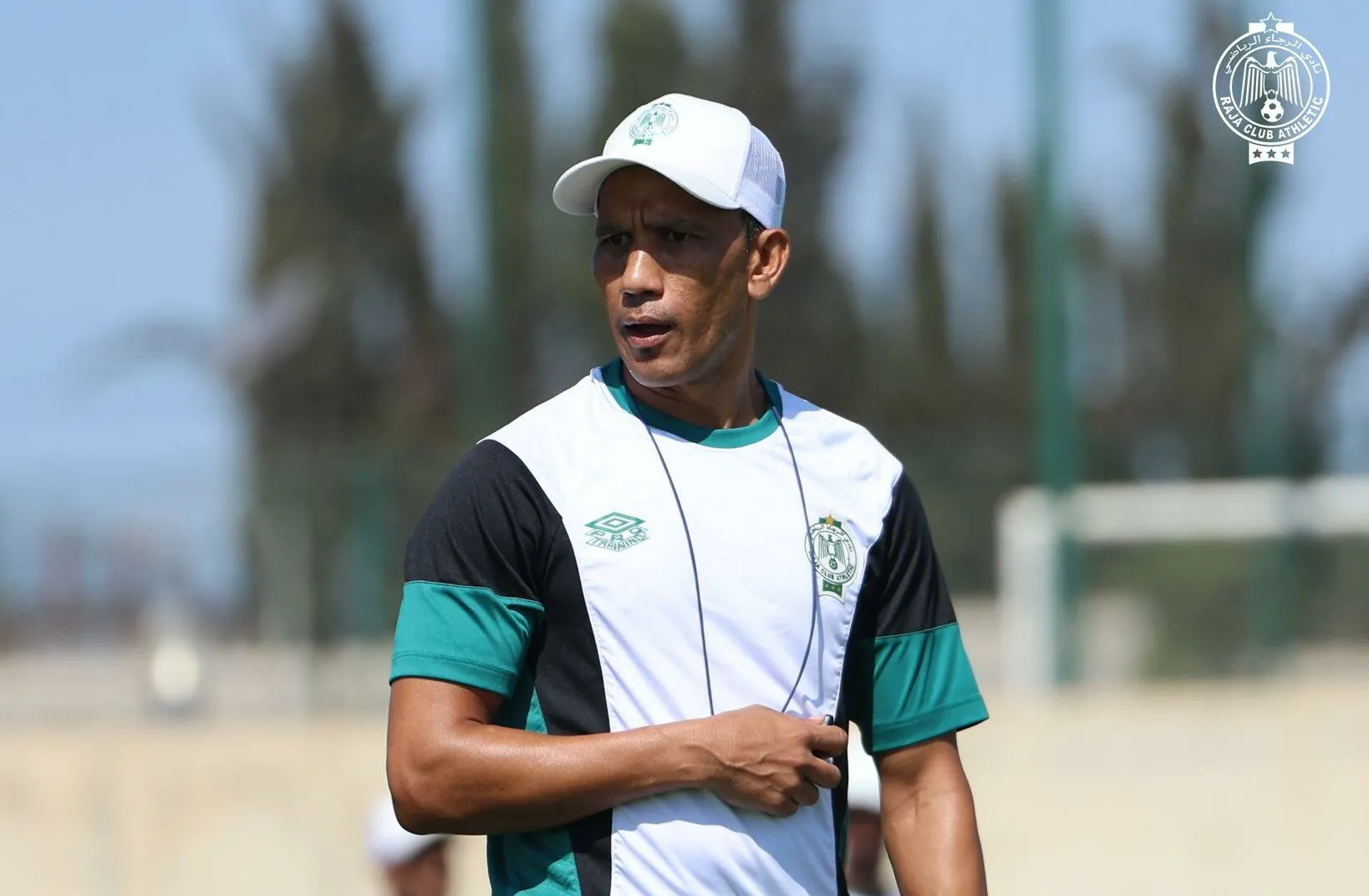 Raja Casablanca Coach David Fadlu Announces Squad for Key Match Against Wydad