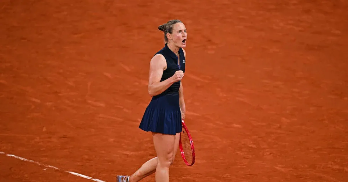 Fiona Ferro Advances Confidently in Rabat WTA Tournament