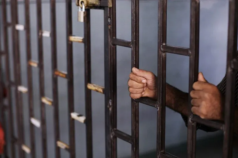 Daring Escape: Inmate Flees Casablanca Hospital During Medical Transfer