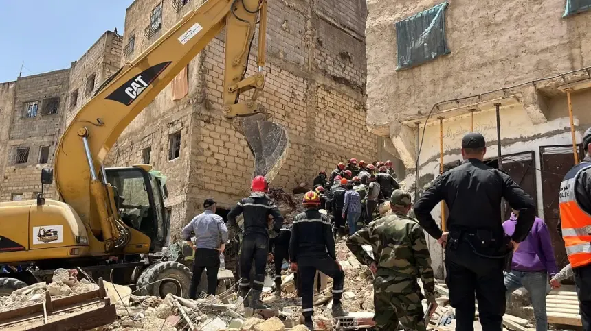 Tragic Collapse in Fes: Death Toll Rises as Authorities Evacuate Nearby Buildings