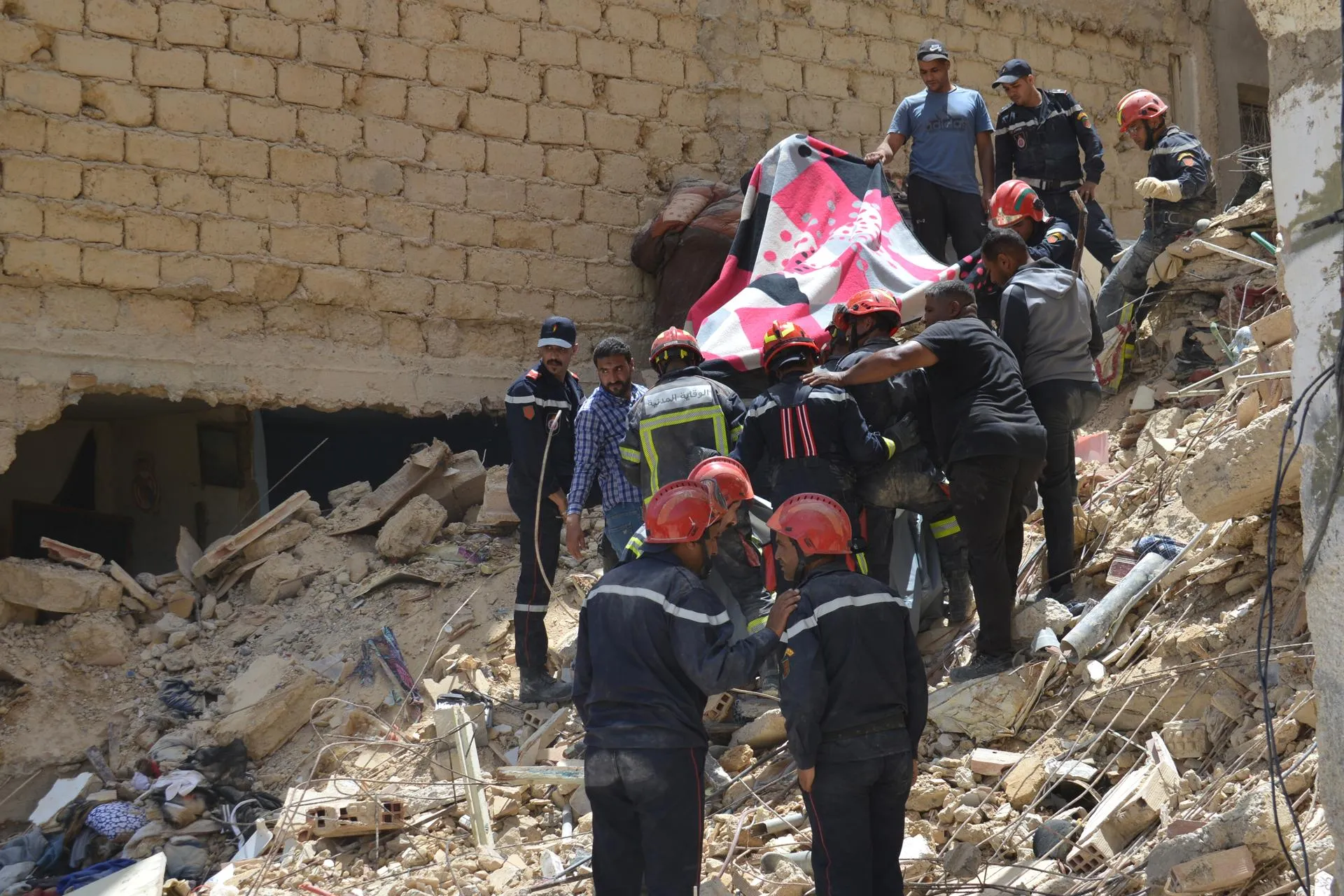 Tragic Building Collapse in Fez, Morocco: Nine Confirmed Dead