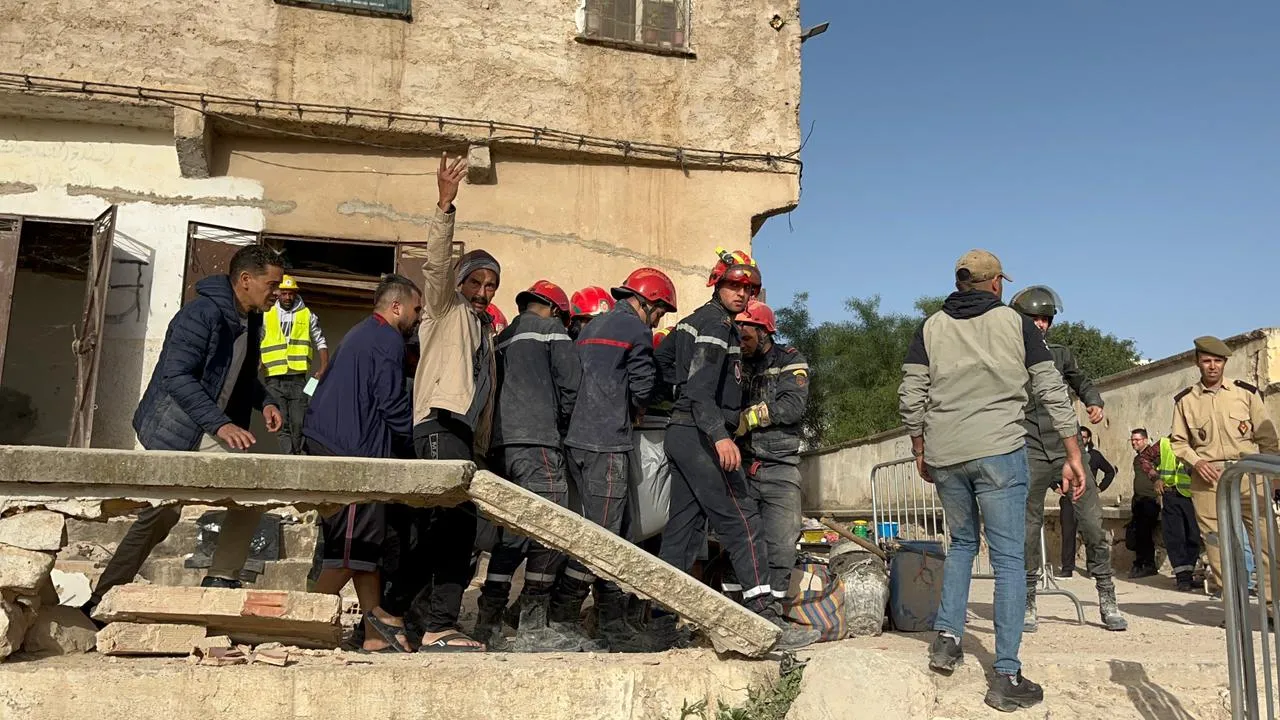 Death Toll from Fes Building Collapse Rises to 15 as Rescue Operations Continue