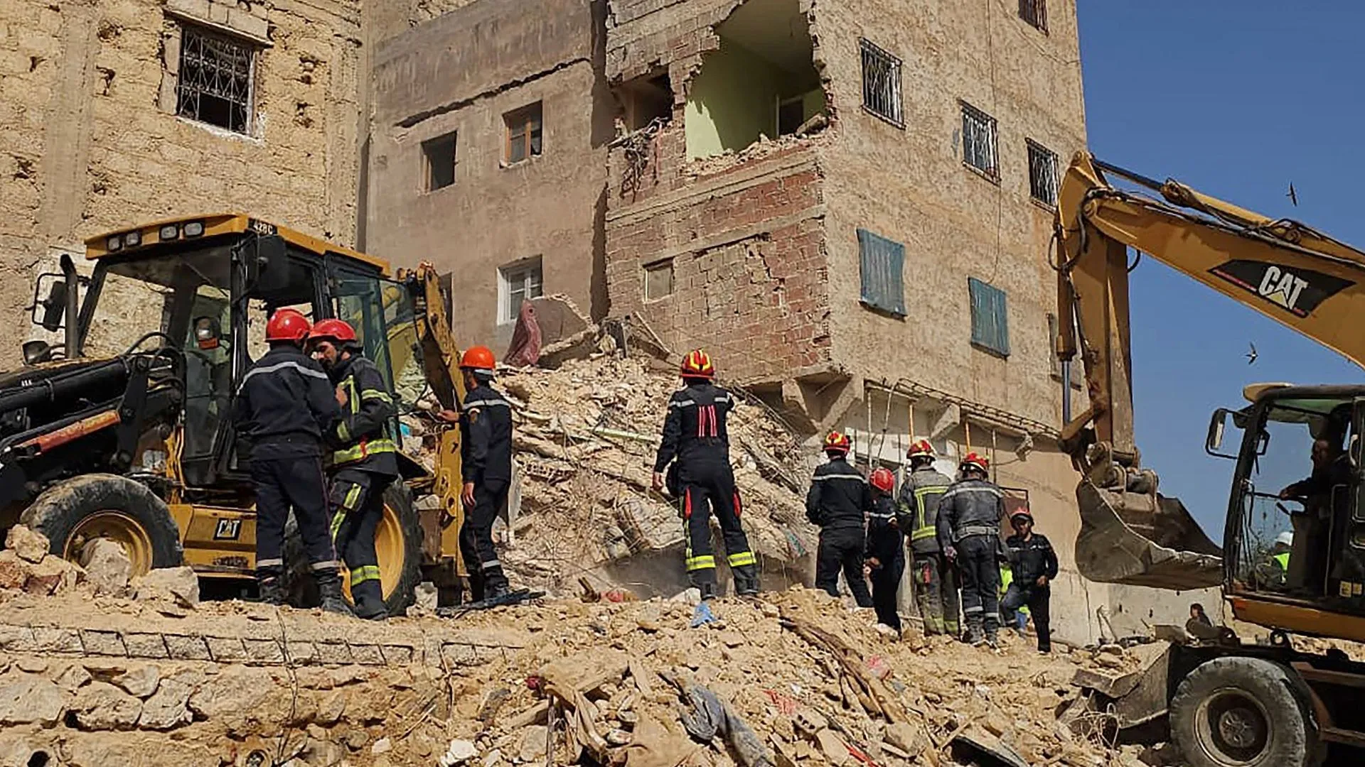 Tragic Collapse of Building in Morocco Leaves 15 Dead