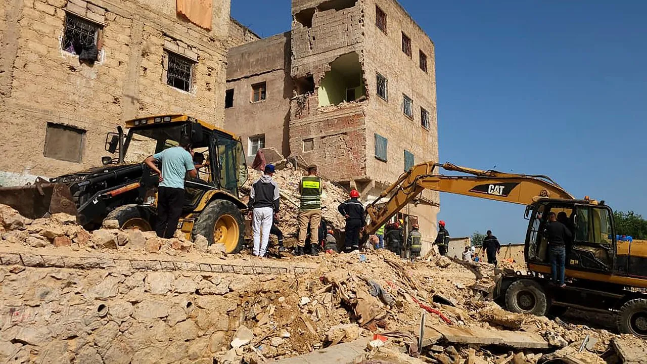 Tragedy in Morocco: At Least 15 Dead and Many Injured in Building Collapse