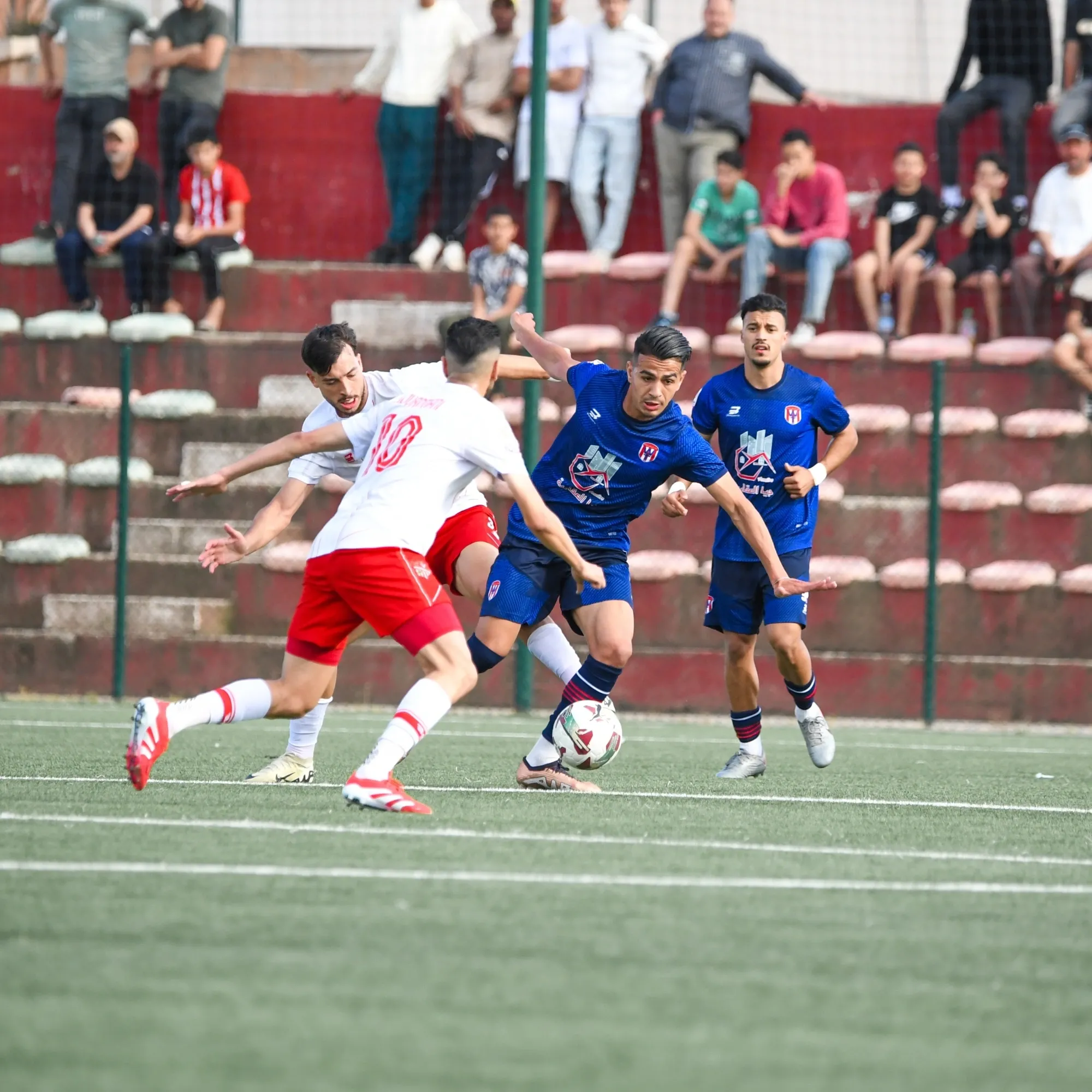 Intense Competition in Morocco's Second Division Football League as Round 25 Concludes