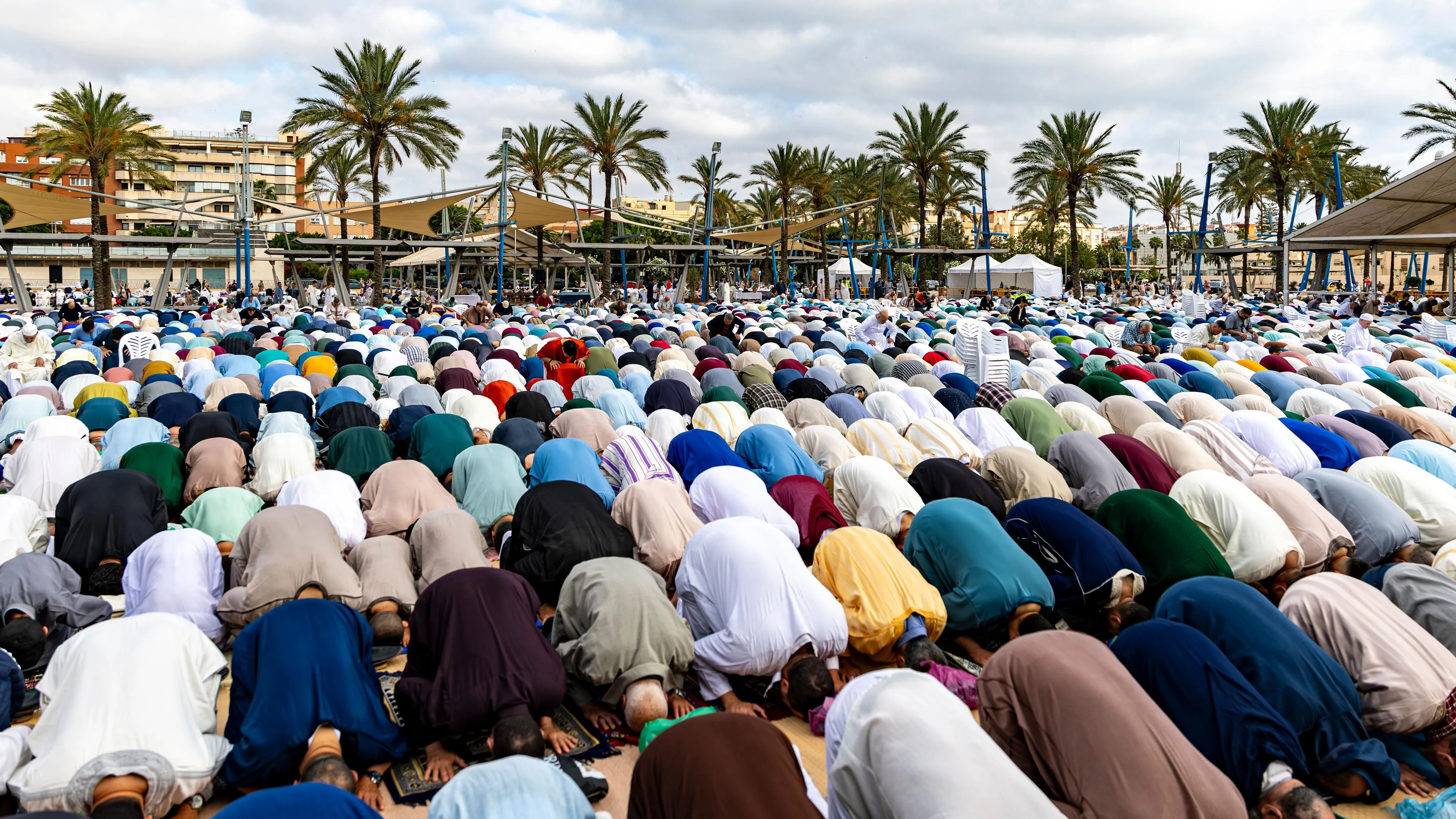 Significant Decline in Eid al-Adha Attendance in Melilla This Year