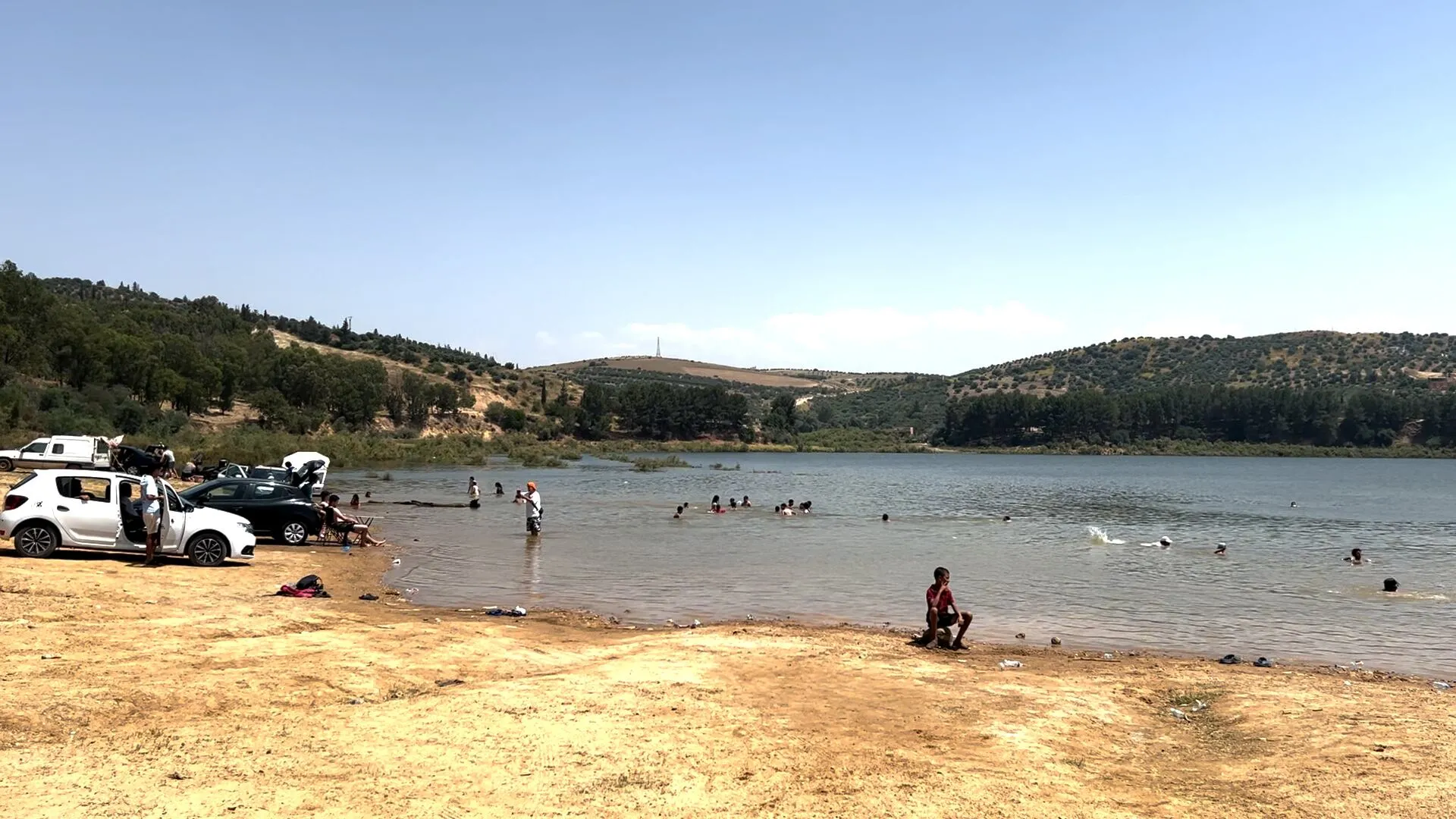 Dayet Erroumi: A Nature Retreat Popular Among Vacationers Post-Aïd al-Adha