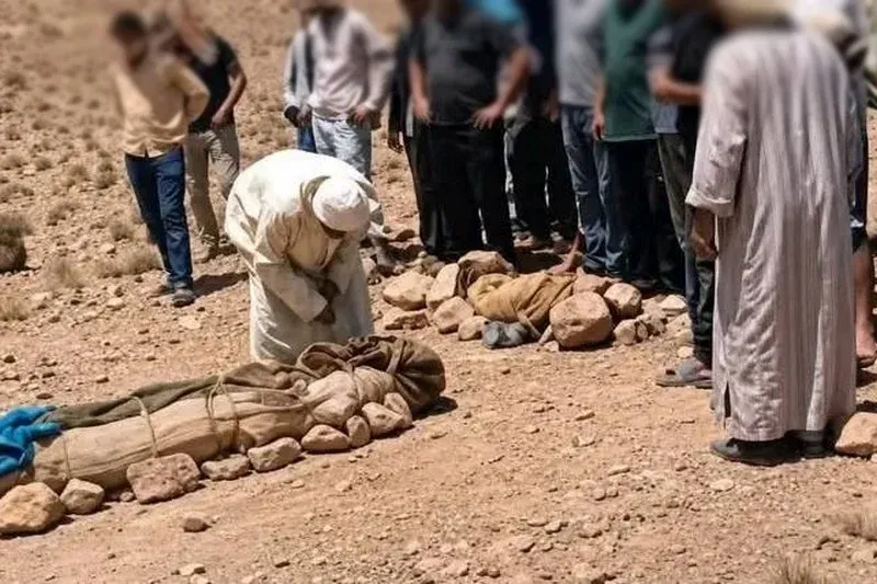 Moroccan Woman Buried After Prolonged Standoff Over Cemetery Access
