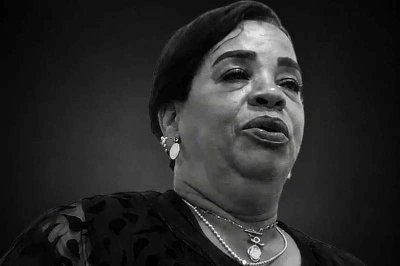 Tributes Pour In for Fatiha Lwazza, Icon of Moroccan Chaabi Music, After Sudden Passing