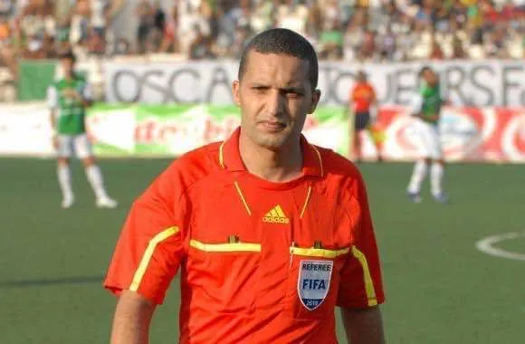 Referee Ridwan Jid Under Scrutiny: Controversy Surrounds the Match Between Olympic Safi and FUS Rabat