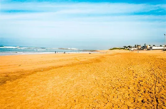 Summer Season at Harhoura: A Price to Pay for the Best Beaches