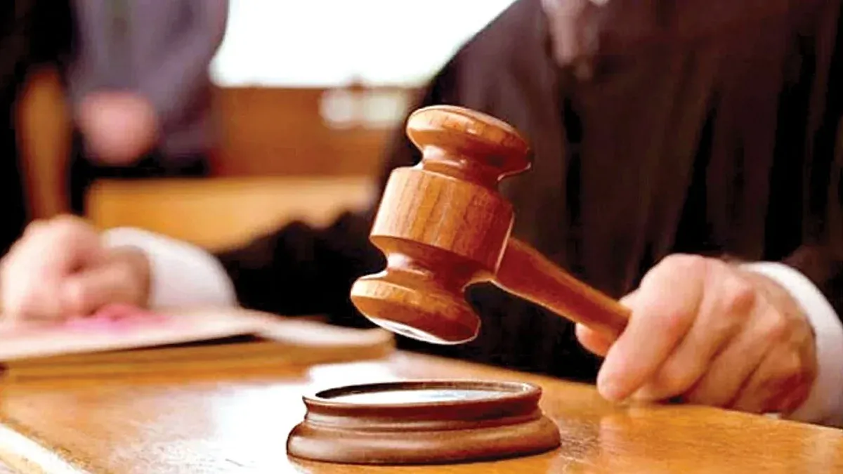 Court Upholds Compensation for Highway Accident Caused by Stray Dog